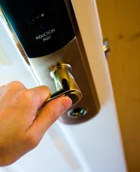 Chicago Community Locksmith Chicago, IL 312-894-1061 - comm-01